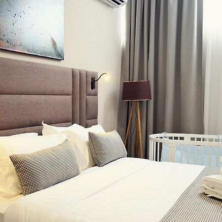 Hotel Dirista Shkodër Extérieur photo