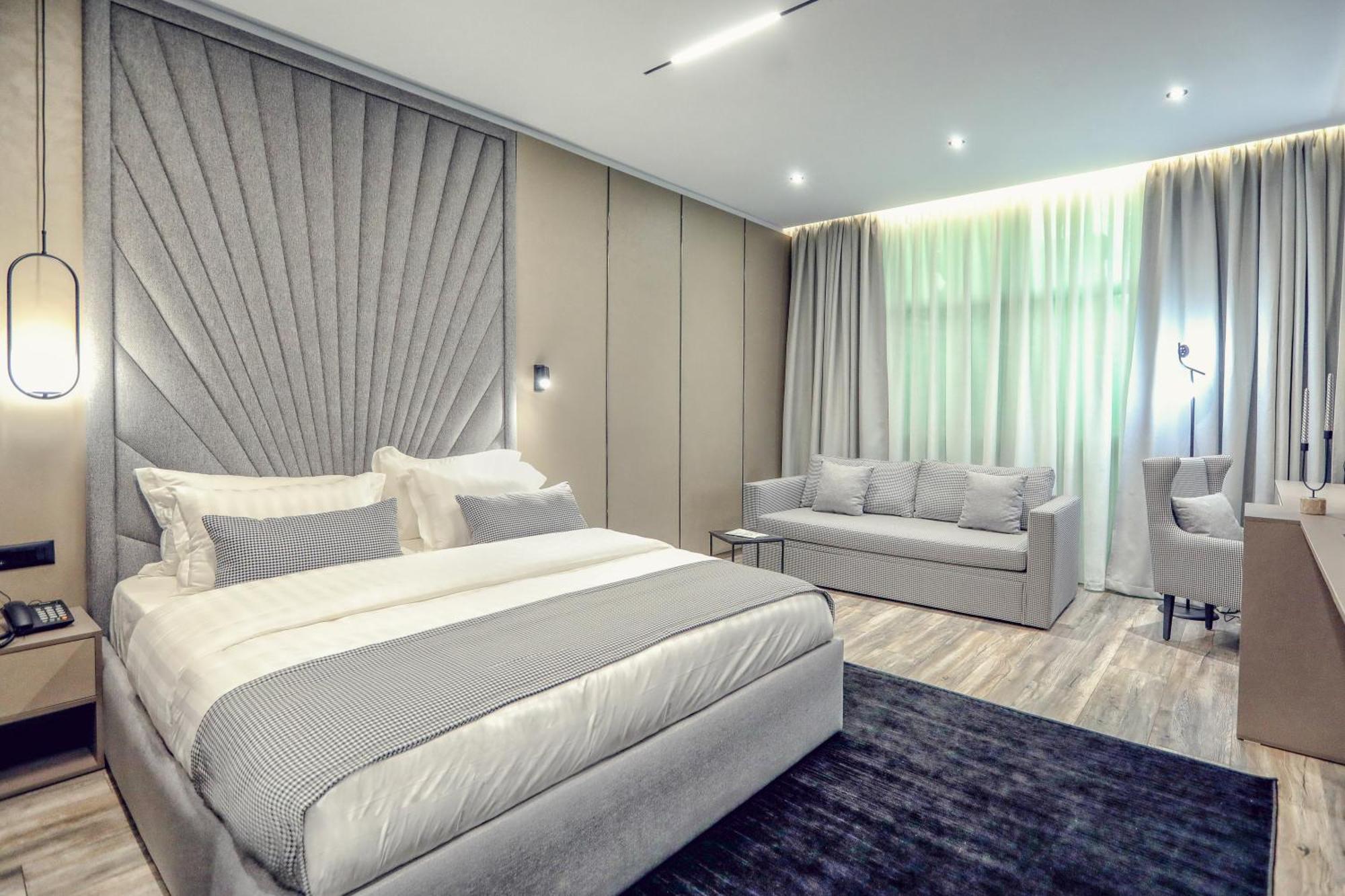 Hotel Dirista Shkodër Extérieur photo