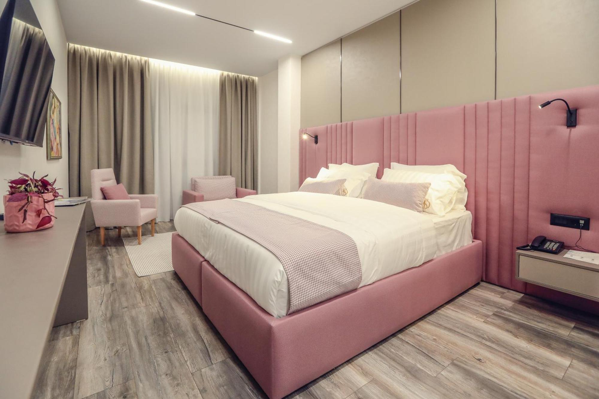 Hotel Dirista Shkodër Extérieur photo