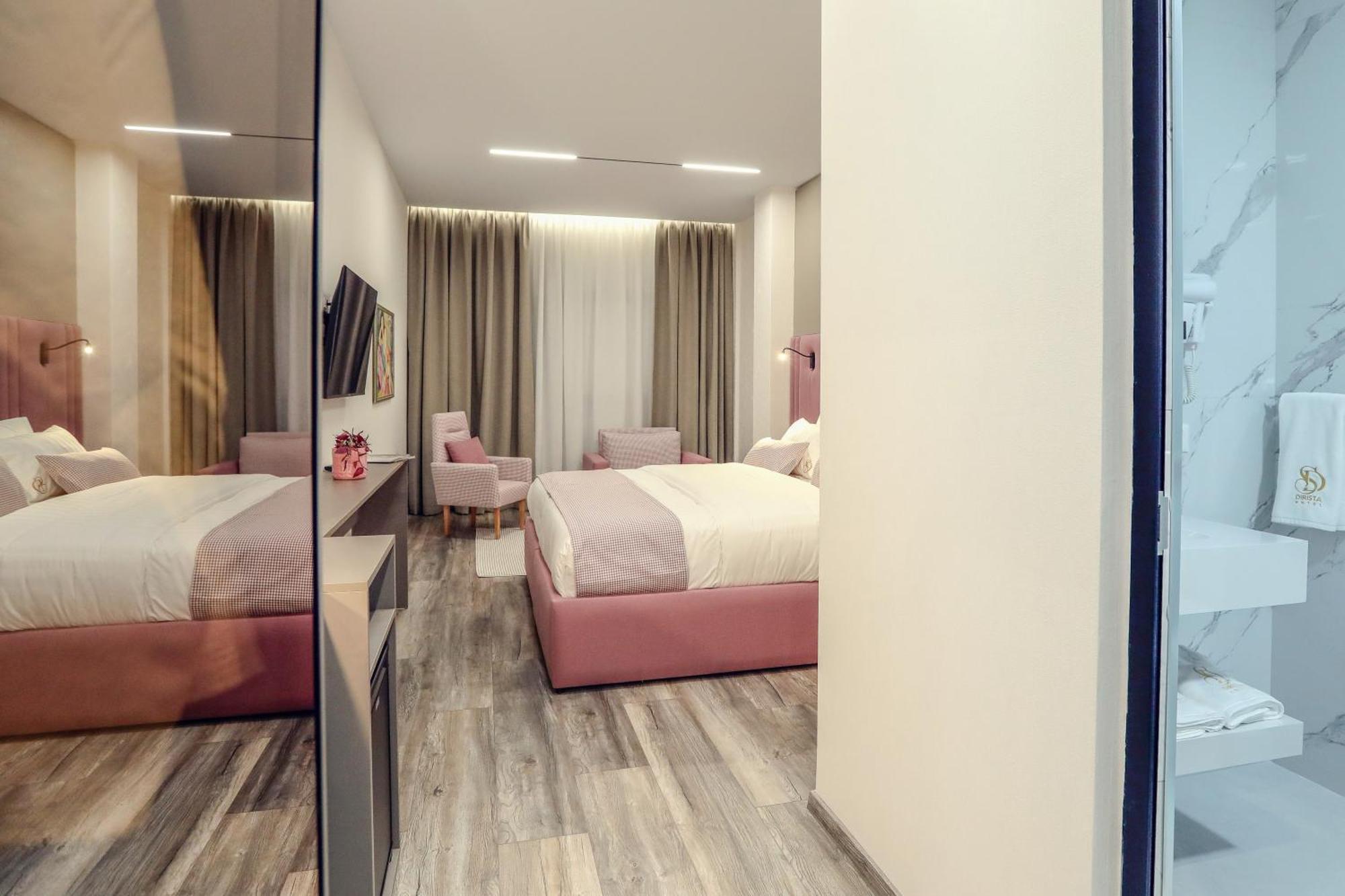 Hotel Dirista Shkodër Extérieur photo